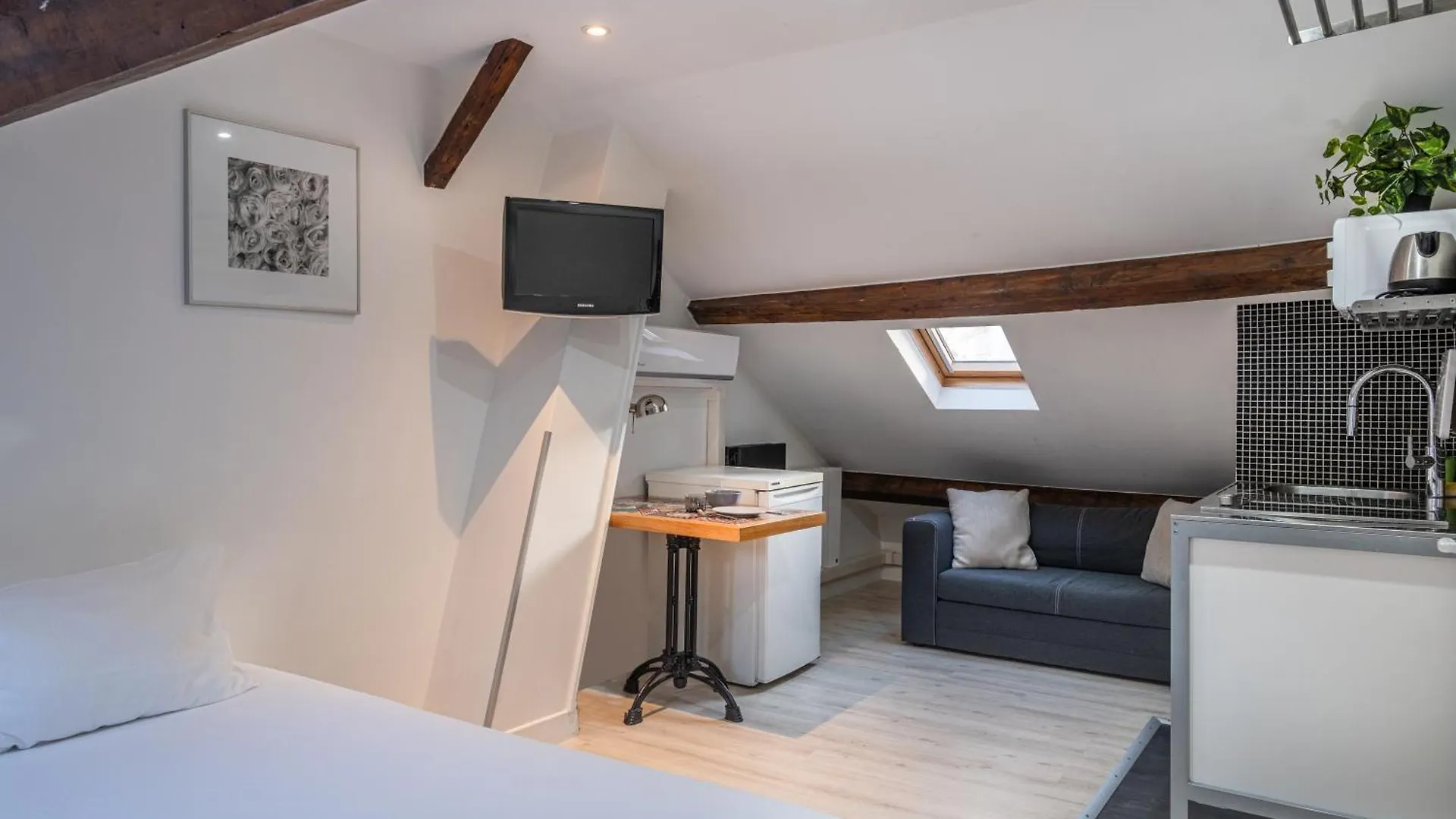 Clignancourt Aparthotel Paris